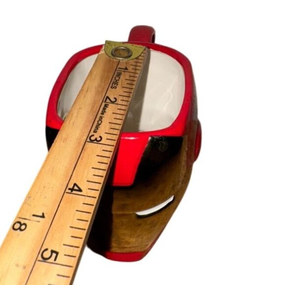 Marvel Iron Man 3D Helmet Mug 12 Oz Red & Gold Ceramic Cup Collectible - Picture 6 of 6